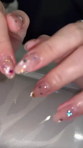 Lung linh long lanh lấp lánh….💅🏻#nailtanphu #nailgiare #giginailroom #nailmatmeo #nail 