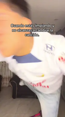 Milo!! No supero UNA BALA Y ME SACAS NIÑO? @Milojota 😭🫵🏻 #miloj #niño #triste #frase #foryoupage 
