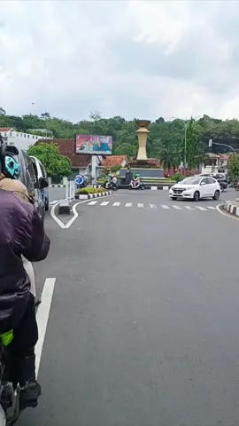 ademmm #kuningan #kuninganjabarhits #kuningan24jam⚡ #fyp #fyppppppppppppppppppppppp 