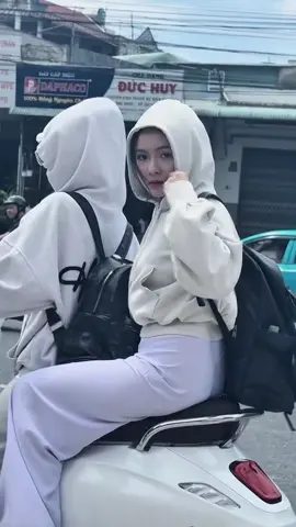 Uống nhầm một ánh mắt. Nuốt nhầm một nụ cười khiến ta say cả đời #fyp #viral #trending #gaixinh 