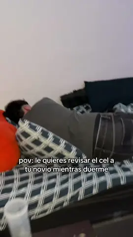 ya por eso mejor no uso mi celular #angelroblesssh 