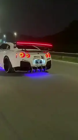 #nissan #gtr#r35gtr #godzilla 