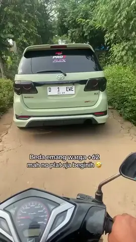 🤭🫵🏻