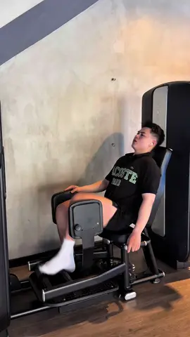 Ê hết cả mông 😖😖#trending #fyb #gym #legdayeveryday 