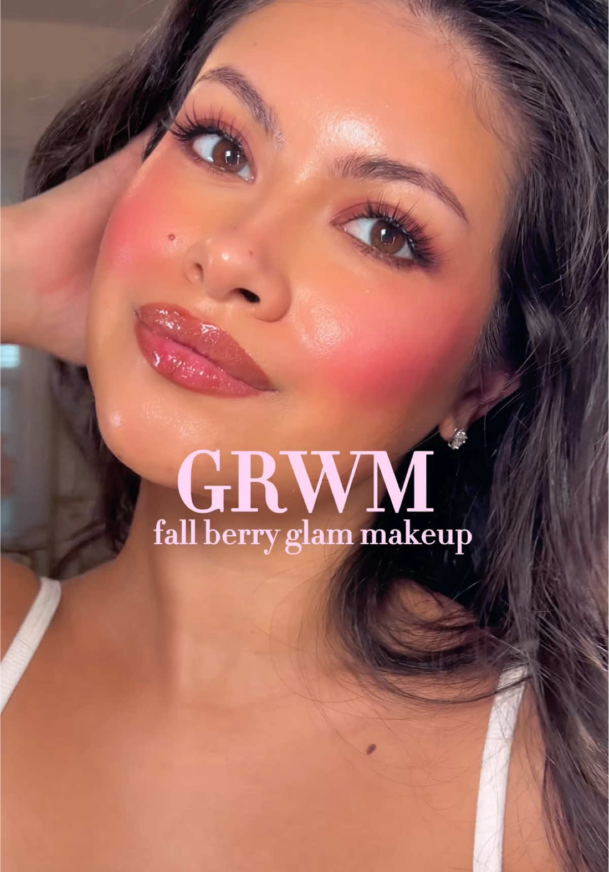 everyday vs glam fall berry makeup 🍇🤎 how to take your daytime glam to night in 2-3 steps ✨ PRODUCT LIST: @Rare Beauty brow harmony precision pencil, brow gel & positive light luminizing lip gloss in 'blaze' @Kosas bb burst tinted gel moisturizer & revealer concealer @ONE SIZE BEAUTY ultimate blurring setting powder 'ultra pink' @Charlotte Tilbury airbrush flawless finish pressed powder 'medium' @elfcosmetics roll n lash mascara @Patrick Ta Beauty major headlines double crème & powder blush duo 'she's wanted' @Persona Cosmetics brown eyeliner @Maybelline NY lifter lip liner in 'let's bounce' @ColourPop Cosmetics shadow stix 'plum tart' @milkmakeup sculpt cream stick @Benefit Cosmetics hoola bronzer & hoola wave bronzing balm #fallmakeup #fallglam #berryblush #fallmakeuplook #grwmmakeup 