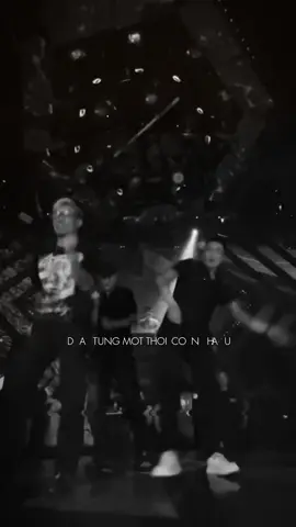 Ta có trong năm tháng bạn bè. Trong lối mòn xưa cỏ rêu che. Nửa đời chìm nổi về bên bạn. Lại vui như chẳng nắng sương gì. #xuhuong #ruanzhong9  #sttdoi #capchat #CapCut 