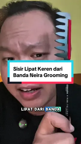 Makin keren nyisir pake Sisir Lipat ini.. Bahan nya Kuat dan pasti Awet, Ukuran nya kecil jadi bisa di bawa kemana aja.. Wajib Beli Sisir nya di Keranjang Kuning! #Sisir #SisirLipat #MensGrooming #OOTD #HairStyle 