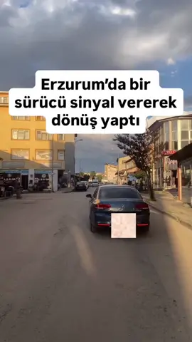 Sağ sinyal verip sola dönmek 😱 @erzurumtrafikgundem #ehliyet #onlinebilgiyarismasi #direksiyoneğitimi #direksiyon #ehliyetsınavı 