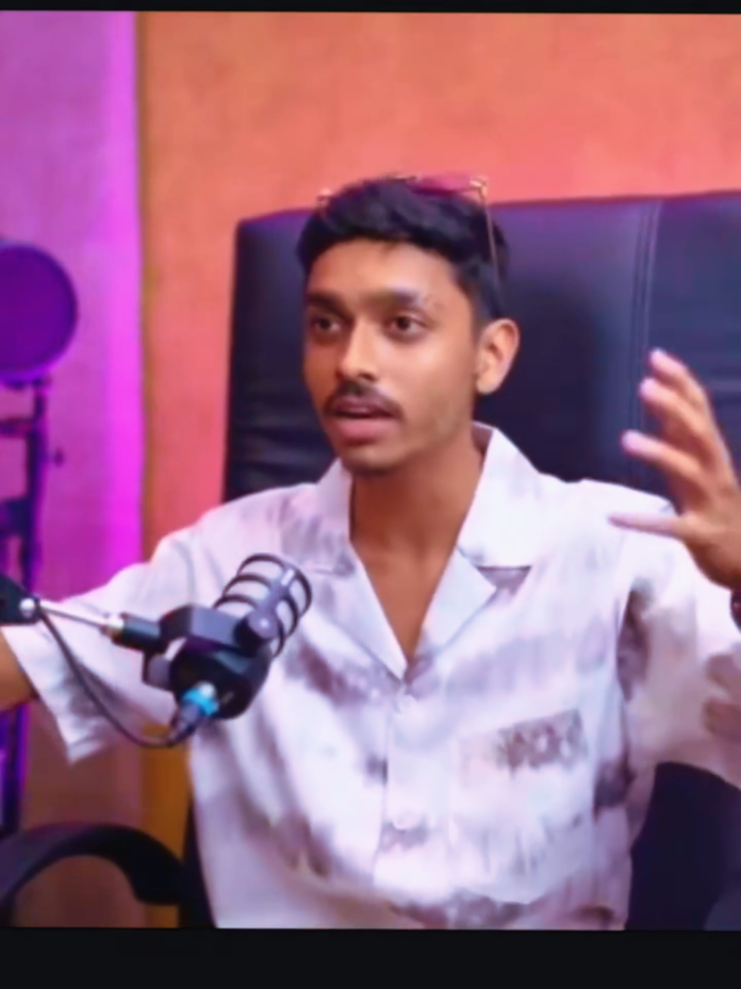 ලෝක ළමා දිනේ දවසේ පොඩි ළමයෙකුට උපදේශයක් 🙏 #1M #wijayaseehathero #fypシ゚viral #fyp #foryou 