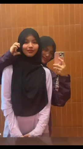 untunglah ada #sahabatsejati macam ini, semoga hubungan awak berdua kekal hingga ke #haritua ya