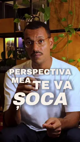 Mai bine un abuzator direct, decât o tăcere care validează. Tăcerea nu e eleganță. Nu e diplomație. E complicitate. Și nu mai am chef să fiu complice.