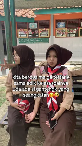 awurenn🤭😜✌🏻 #agit #mungkontenrasahbaper #bawen24jam #vypシviral #masukberandafypシ 