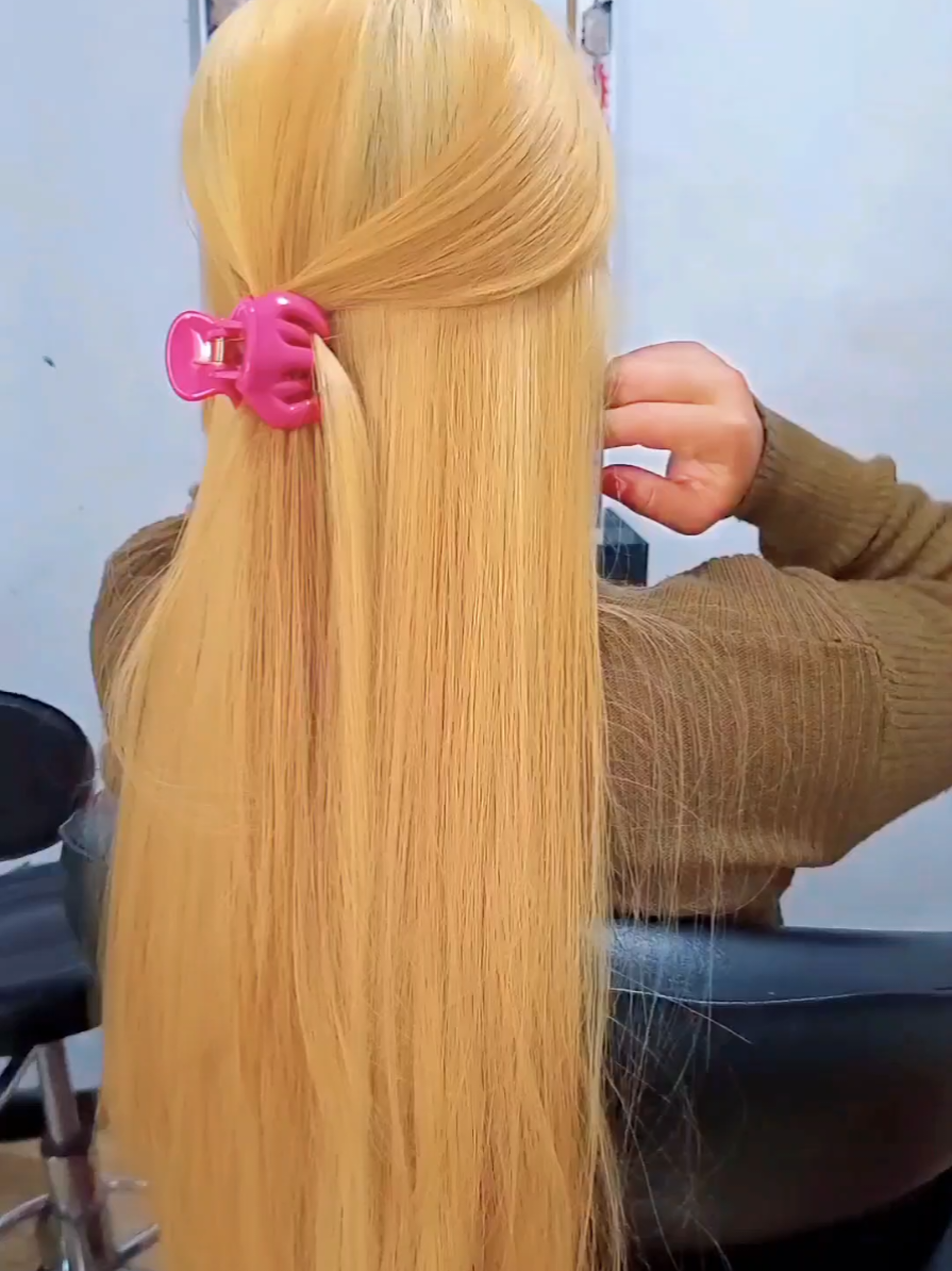 Hairplay Cewe Rambut Pirang Blonde #hairplay #rambutpirang #cewekcantik #blonde #warnarambut 