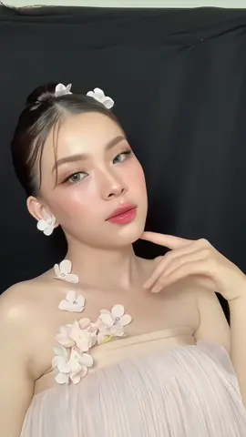 #makeuptransition 