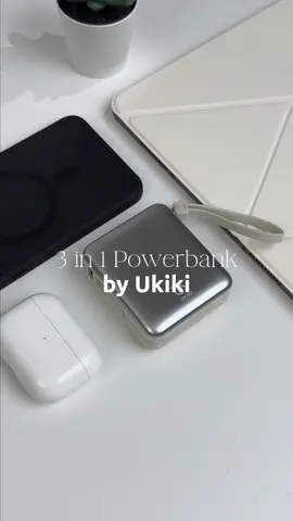 Powerbank 10000 mAh ชาร์จได้ทั้งเสียบสายและชาร์จไร้สายได้ มีเครื่องหมาย CCC พกไปจีนได้ #พาวเวอร์แบงค์ #พาวเวอร์แบงค์ไร้สาย #พาวเวอร์แบงค์ccc #ukiki #ป้ายยาgadget  