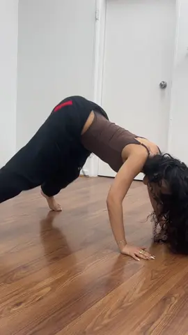 whim whammieeeee #fyp #dance #trending #tiktokviral 
