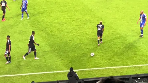 🥵🥵🥵 big assist from Hotto great goal from T. Mabasa 90+4’ #orlandopirates #orlandopiratesgame #celebration #goal 