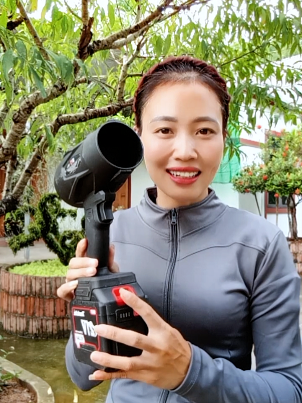 tranh thủ săn sale liền máy thổi phản lực kèm pin dọn dẹp vệ sinh nhanh chóng tiện lợi#maythoibui #maythoibuicamtay #maythoibuicamtay #_phamha2 