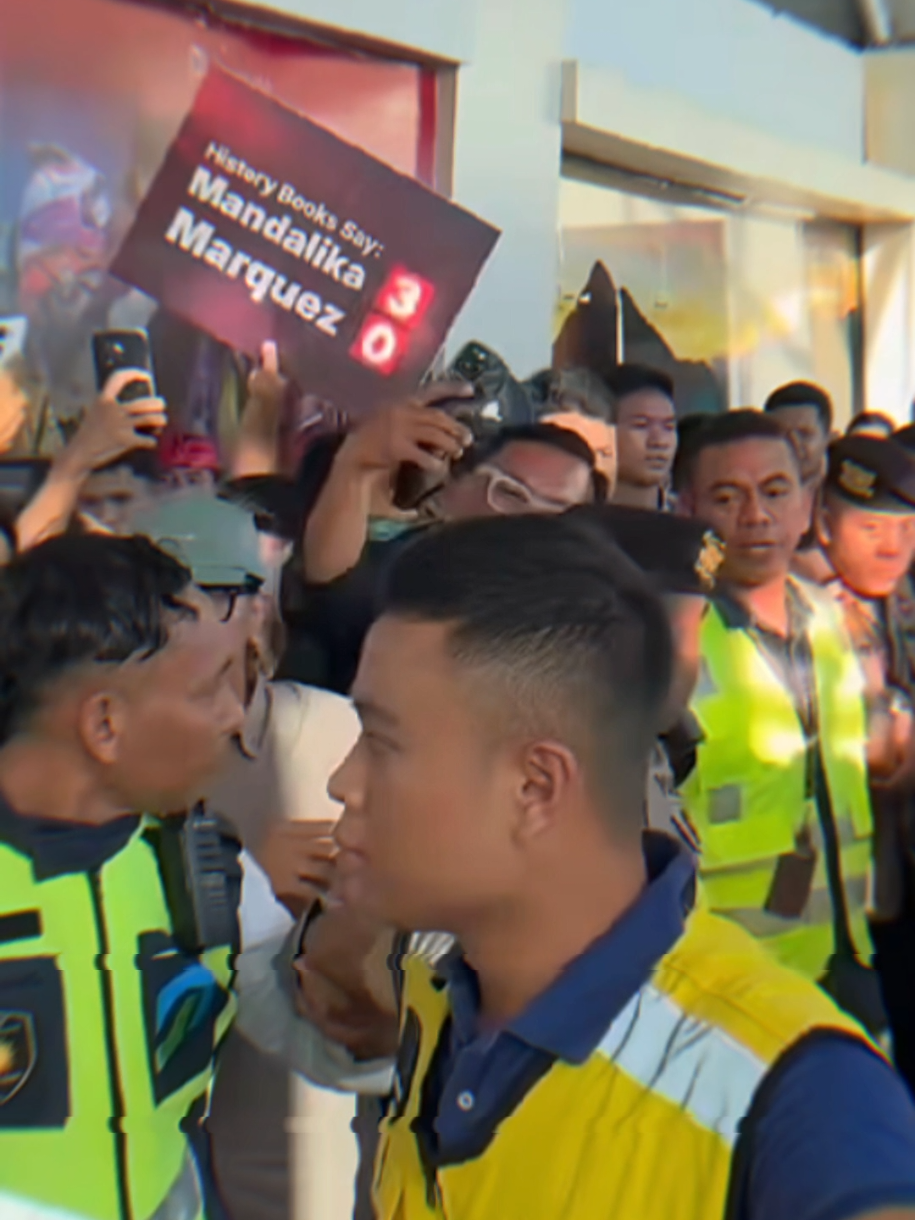 Damn 🤣🤣 #indonesiangp#motogp  #marcmarquez#ducaticorse 