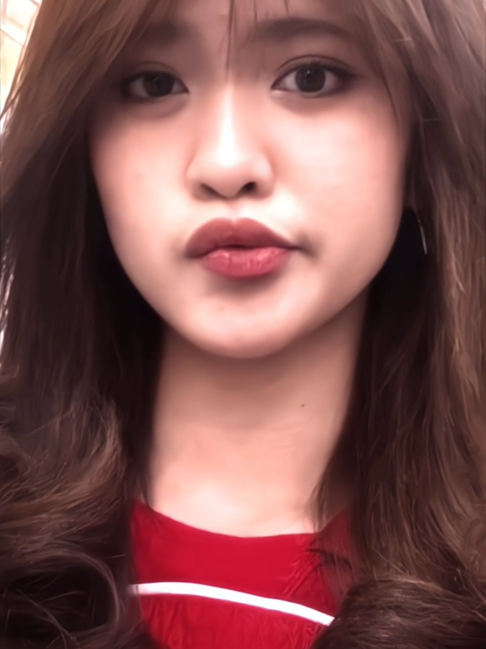 baru muncul lagi blonde ini  #revafidelaadelpantjoro #adelreva #48xander 