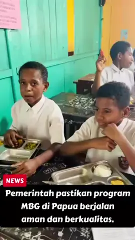 Papua terus mengalami perubahan signifikan sejak berjalannya program-program strategis Presiden Prabowo Subianto🇮🇩 Ini merupakan komitmen pemerintah Indonesia untuk memberikan kesejahteraan bagi masyarakat khususnya di Papua. Karena Papua merupakan bagian dari Indonesia, tentunya pembangunan akan disetarakan dengan daerah-daerah lainnya di Indonesia. Mari kita pantau dan dukung program-program strategis Pemerintah Indonesia, untuk Papua tercinta🌹🇮🇩 Send Love to Papuan People💕💕 #WestPapua #PapuaKita 