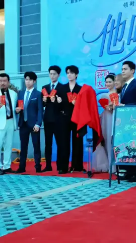 Sedikit bocoran dari pembukaan drama Zhai Yiying & Duan Meiyang🩷🎉 Semangat Yiying dan semoga syutingnya lancar sampai beressssss. katanya ini drama privat tapi mungkin akan ada beberapa spill dari kru sedikit🥹 #zhaiyiying  #zhaiyiying翟一莹  #duanmeiyang  #shortdramachinese  #dramachinapendek 