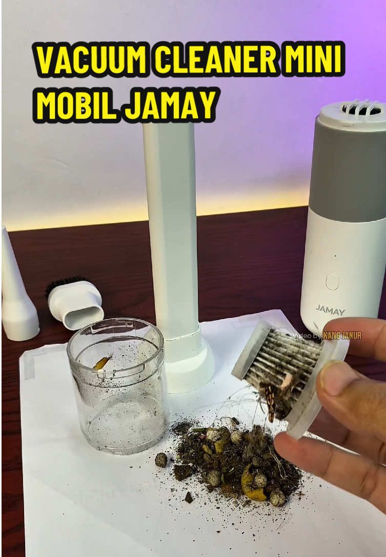 Vacuum cleaner mini mobil dari Jamay ini walaupun kecil tapi sedotannya kuat sampai 20000 pa, gak ribet karena udah tanpa kabel. Baterainya awet dan bisa dicas juga. Mumpung lagi promo buruan checkout sekarang juga!  #VacuumCleanerMobil  #VacuumPortabelMini  #VacuumMobilPortable  #VacuumMiniMobil  #GajianSale 