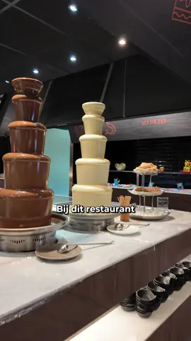 De allerlekkerste toetjes vind je hier! 🍫🤤🍓 #thefoodmarket #allyoucaneat #pov #dessert