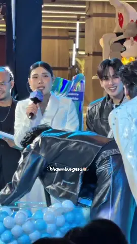 สีชมพู ชมพูอะไร ชมภูวิน กราบการชงของแม่ก๊อตจิ #ppnaravit #PondPhuwin #ปอนด์ภูวินทร์ #JASPER 
