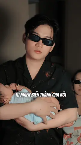 Tự nhiên biến thành cha nên thấy bỡ ngỡ ghê @𝐂𝐚𝐨 𝐁𝐚̉𝐨 𝐓𝐫𝐢𝐧𝐡 🍏 #cwhitethieumuoi #caobaotrinh #cutrangkhonggia 
