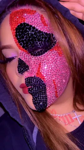 👻🩸💎 trying to get better at these type of videos 🥴🤣🥹 ⭐️ lashes “Goldie” ⭐️ Duck sauce matte edition in “Minima” Shop🛍️ @Duckie Cosmetics  Dc: Diana111 ⭐️ Highlighter in “Plur” Shop🛍️ @Girly World Cosmetics  #halloweenmakeup #rhinestonemakeup #ghostfacemakeup #halloweenlook #creativemakeup 