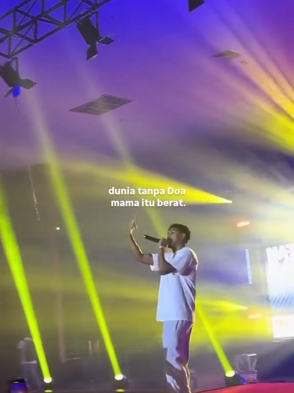 k3bi : dunia tanpa doa mama itu berarti #k3bi #duniatanpadoamamaituberat 