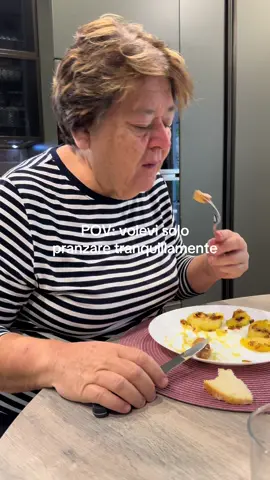 Oh mamma👀 #perte#foryou#foryoupage#neipertee#mamma 