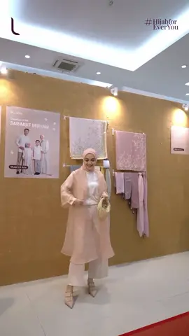 So gorgeous😍 @Tiqasya @intansugih @T #TheLegacyCahayaKeteguhan #HijabForEverYou #ElzattaHijab 