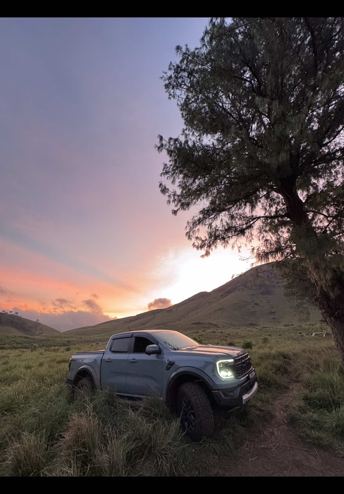 This Feeling 🫶🏻 #Camping#fordrangerraptor#nissanpatrol#srilanka#harithakanda 