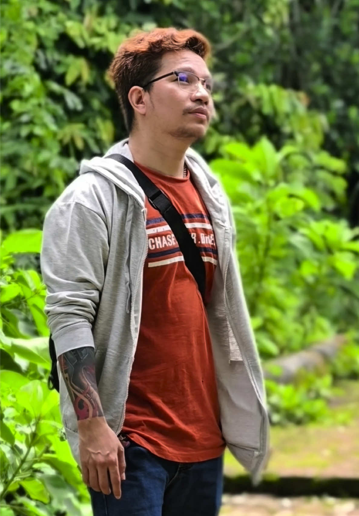 ခံစားရ ခတ်နေလို့🎼🎬#creatorsearchinsights #foryoupage #fyu #friends #yeagag123 @Ye Lin Aung 