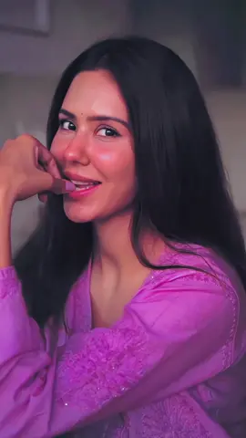 🌺 #sonambajwa #sonambajwaofficial 
