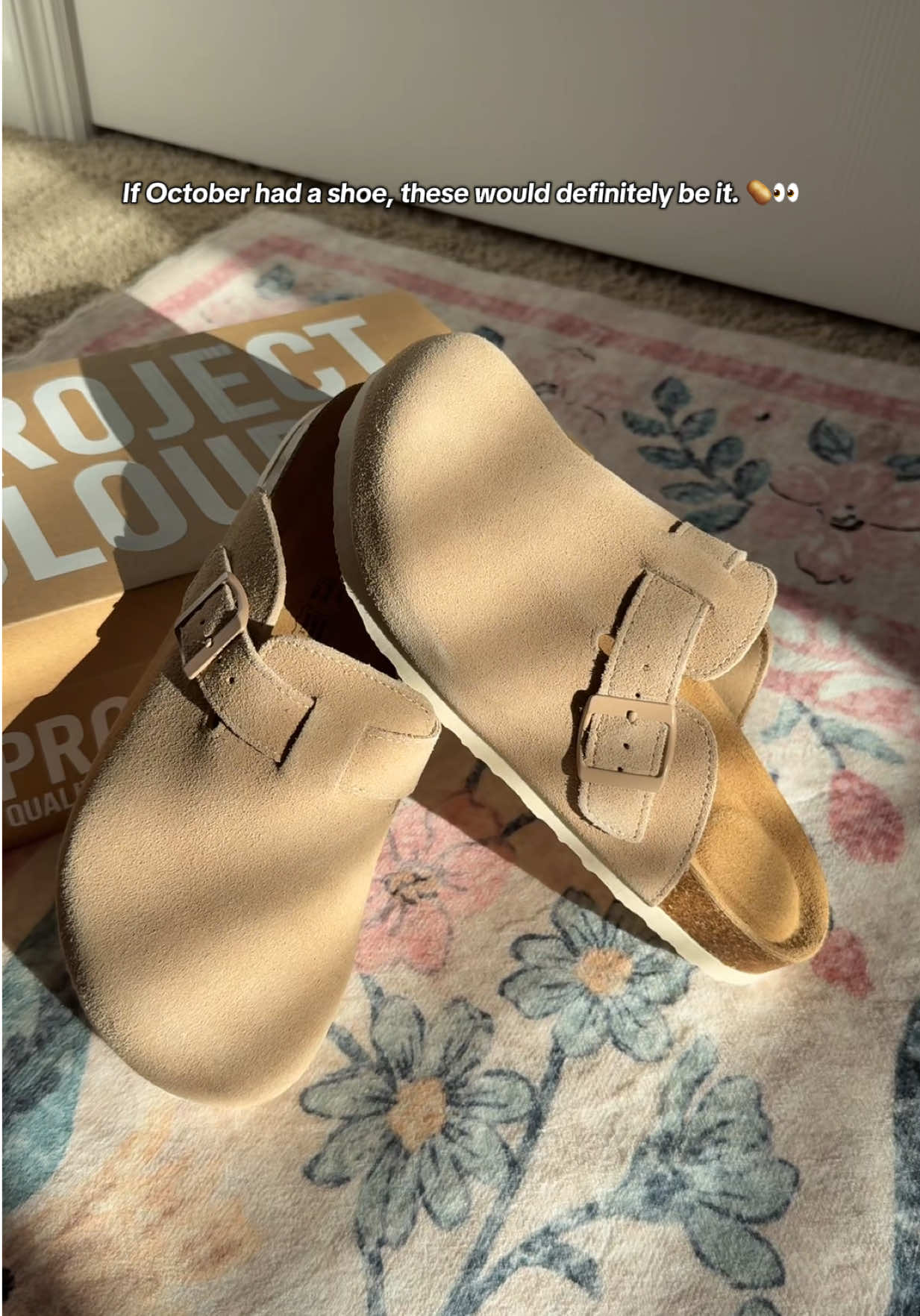 Potato shoes!!!! 🥔 I’ve always hated how they look on me, but I’m gonna wear them until I love them this year!😌