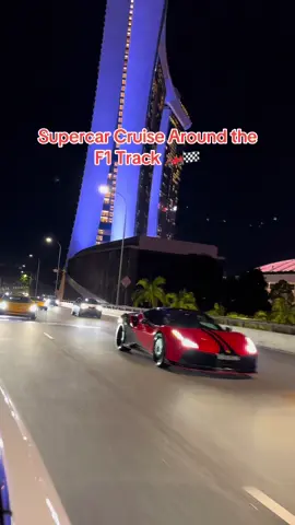 Trofeo Supercars Club warm-up lap before the city turns into a circuit. 🏎️💨 #citylights #formula1 #singaporegrandprix #supercars #singapore 