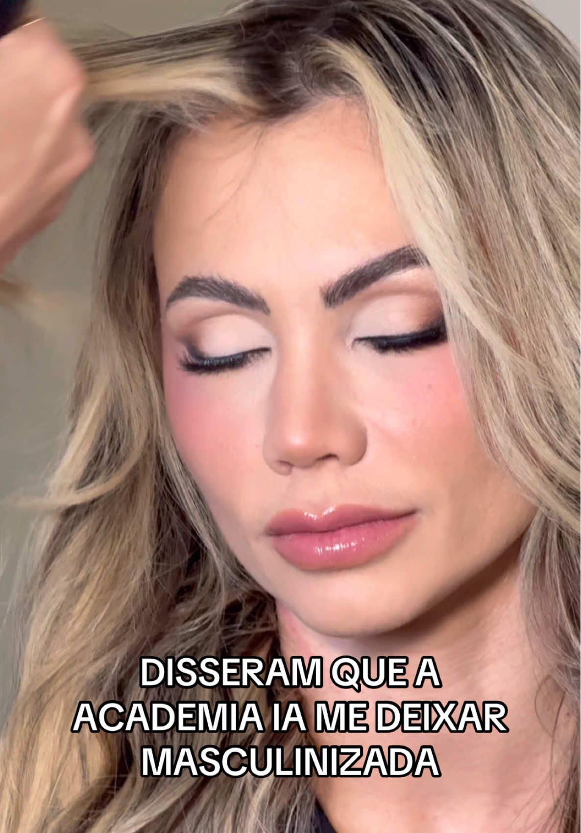 BONECA DE DIA, DANONE DE NOITE 😂