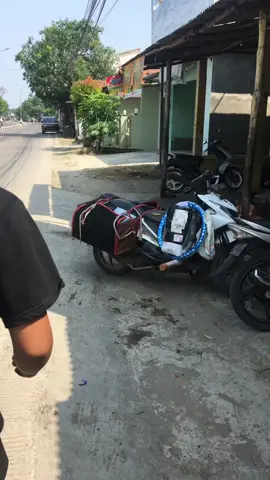 Seorang mekanik itu perlu punya analisis yang kuat, agar proses pengerjaan tidak pusing saat problem belum teratasi ini pesanan dari guru saya #mekanik #bengkel #bengkelbergaransi 