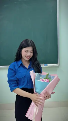 #CapCut cô sinh viên năm 4 👩‍🎓