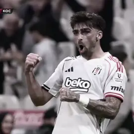 el Bilalin yerine oynasın gs maçında  #jotasilva #beşiktaş 
