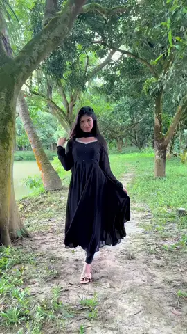 জামা টা মানুষ কেনো এতো পছন্দ করে😩🥰 নিতে চাইলে তারা তারি নক দেন❤️