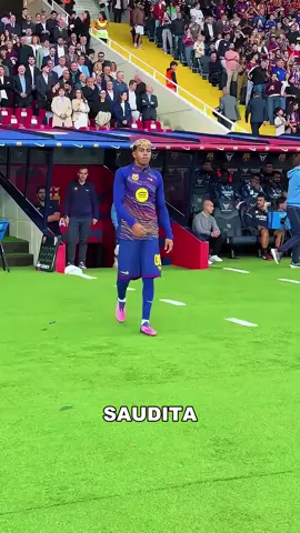 Eles criaram o futebol do futuro. #curiosidades #futebol #futuro #estadio #jogadores 