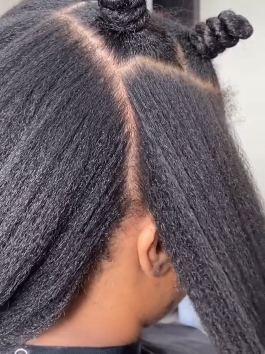 HAIR GROW ACCELERATOR 🔥.  250ML @1,000Kes. Located in Nairobi town moi avenue digital shopping mall 2nd floor shop F7.  WhatsApp No. +254717072569