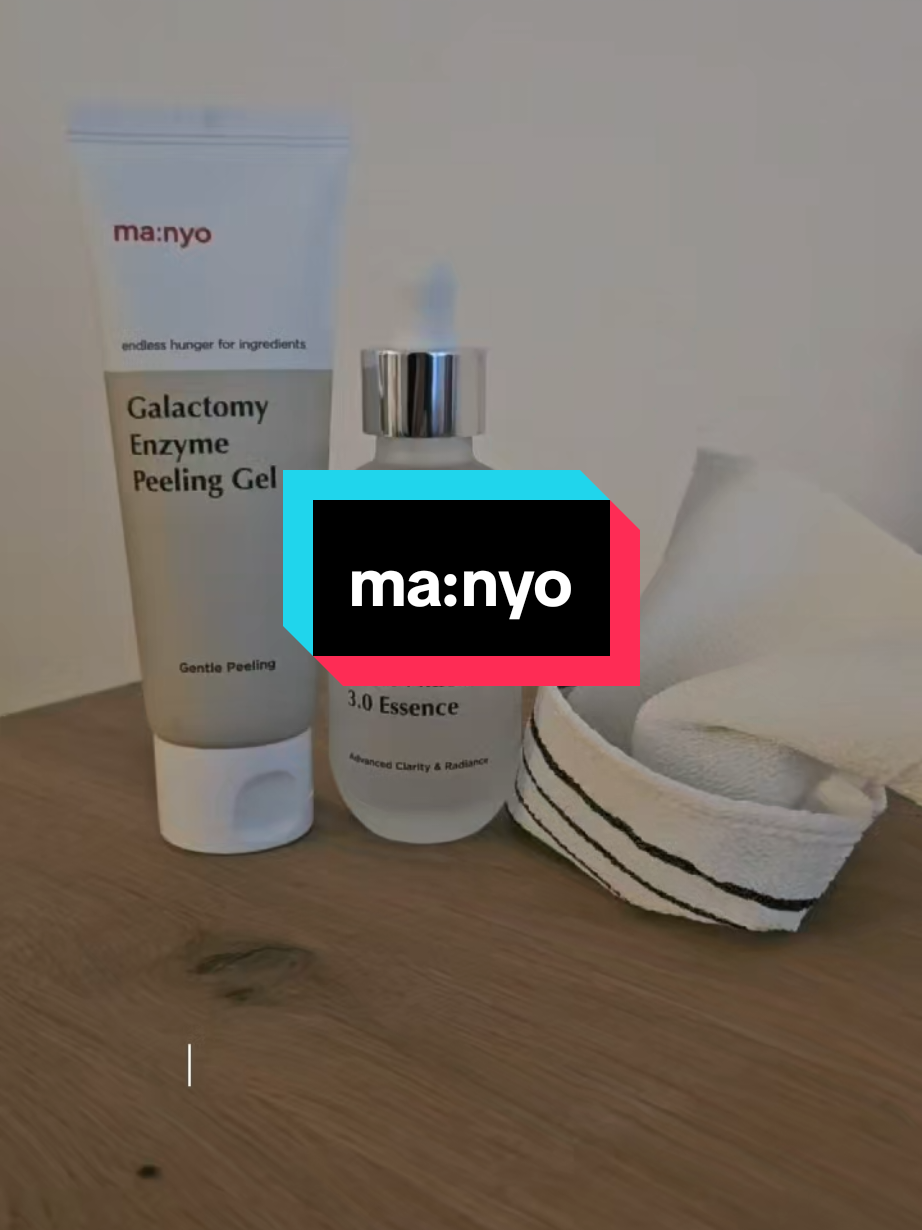 Galactomy Enzyme Peeling + Essence from @ma:nyo global  Such a surprising discovery! 🥺 @Picky KBeauty #manyo #kbeauty #koreanskincare #PeelingGel #Essence 