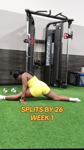 Hi, I’m Jas… welcome to my new series of #splitsby26 as 31 yo mama of 1 … 😌 Happy Stretching #doseofjass #vitiligobeauty #splits 