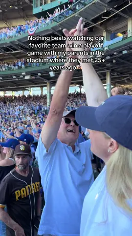 “How can you not be romantic about baseball?”🥹💙 @Cubs #chicagocubs #wrigleyfield #mlbplayoffs 