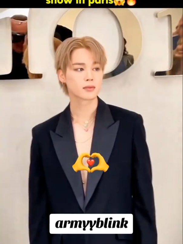The main events😍❤️‍🔥🔥 Jimin and Jisoo at the dior Women's SS26 show in Paris #explor  #btsblackpink#fypviralシ #explor #fypviralシ 